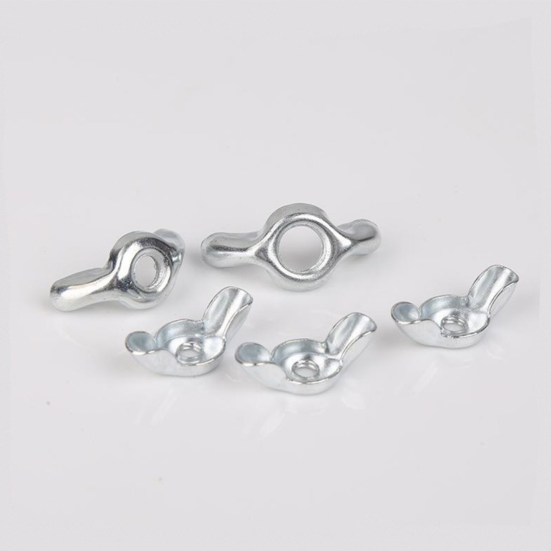 Siipimutteri pyöristetyt korvat