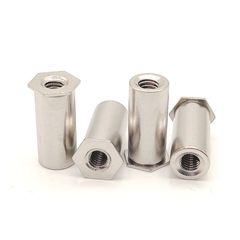 Sinkkisininen läpireiän kuusikulmainen niittimutteri